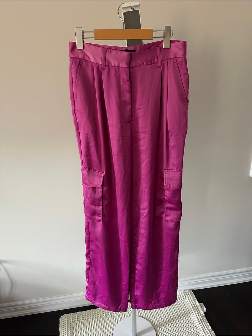 Dynamite Izabel Satin Straight Leg Cargo Pants